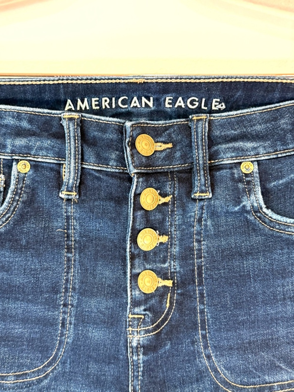 American Eagle Next Level High-Waisted Short - Size 2 - Picture 4 of 7